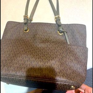 Mk. Michael kors bag